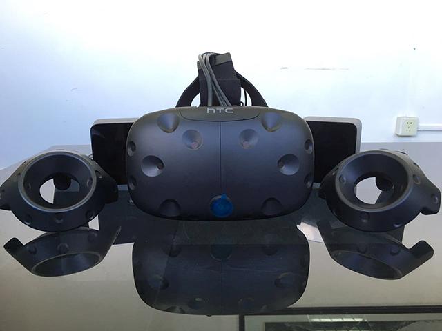 微加科技VR技术团队HTC Vive五件套